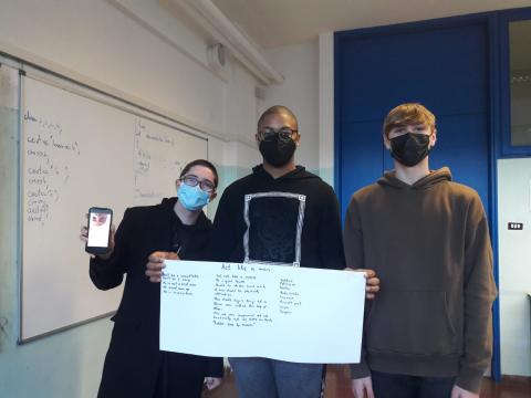 Studenti della classe 3 TEL B impegnati nel progetto ACT LIKE A MAN, ACT LIKE A WOMAN