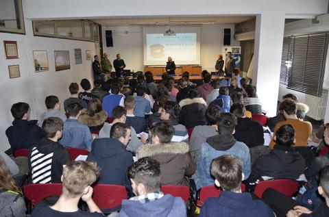 Formazione tecnica in lingua inglese sull’F-16