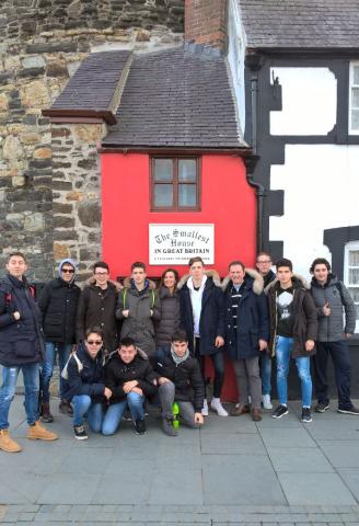 DISCOVERING WORK in the UK