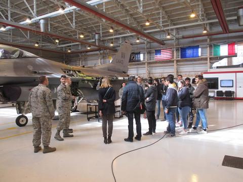 Visita ad Aviano
