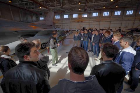 Visita alla base di Aviano