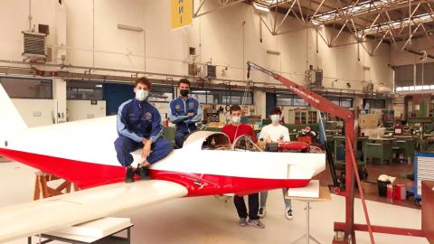 MALIGNANI AERONAUTICA MANUTENZIONE  ALLIEVI