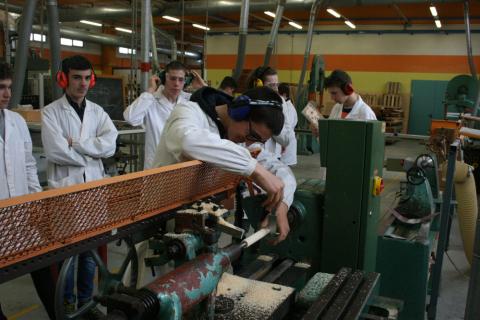 progetto di CROWDFUNDING WOOD LAB