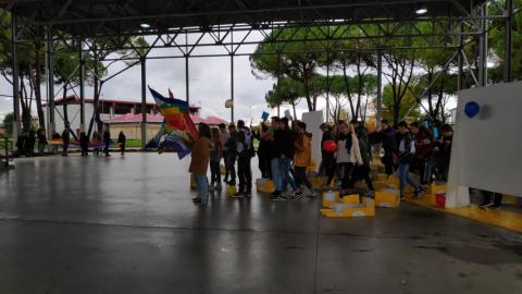 Manifestazione BASTA MURI