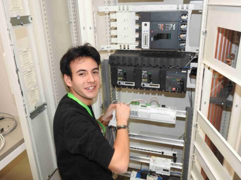 ACCADEMIA PROGETTAZIONE ELETTRICA SMART
